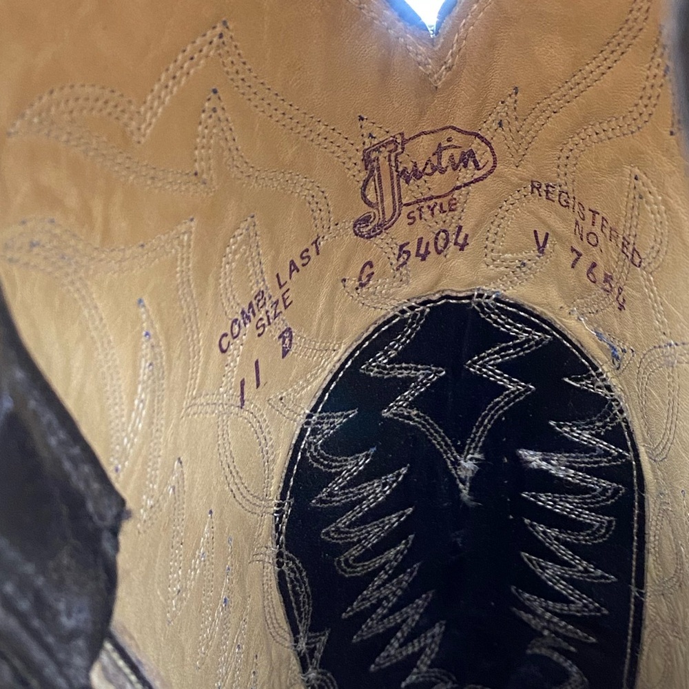 Tony Lama Black and Gray Western Boots - Picture 9 of 10